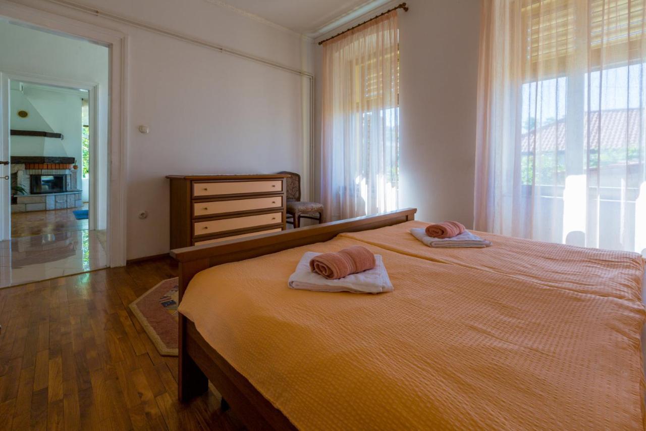 Petrinovic C Lägenhet Crikvenica Exteriör bild