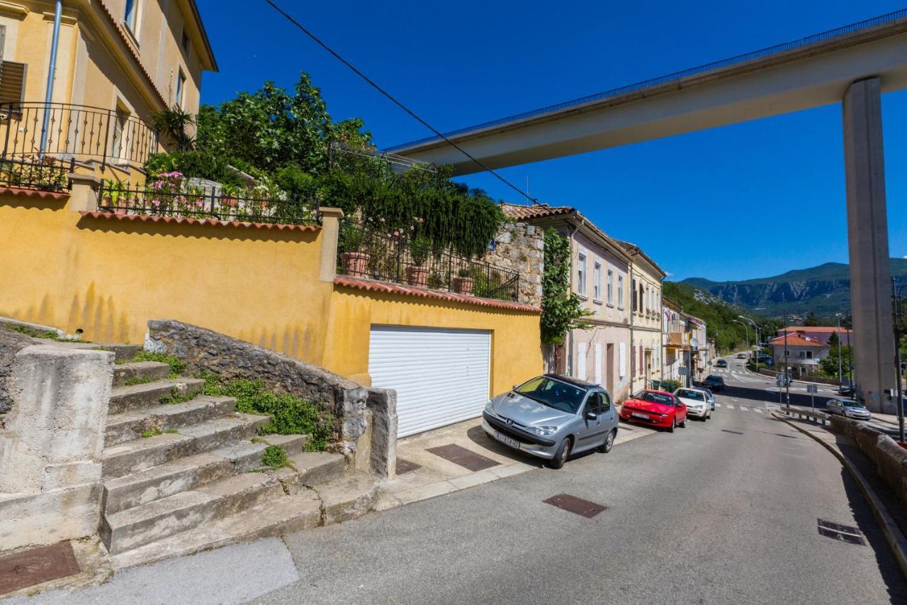 Petrinovic C Lägenhet Crikvenica Exteriör bild